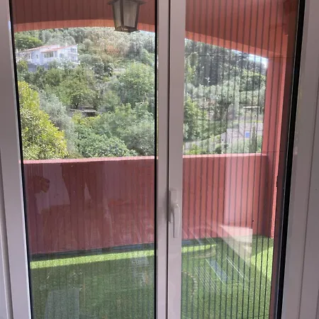 La Shangri La - 8 People - Sea And Mountain View -